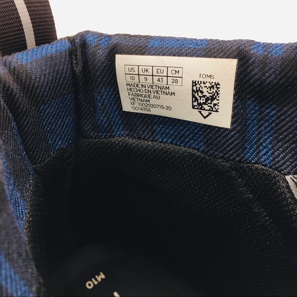 TOMS Men's Ashland Waterproof Grey Suede Boots - Picture 12 of 14